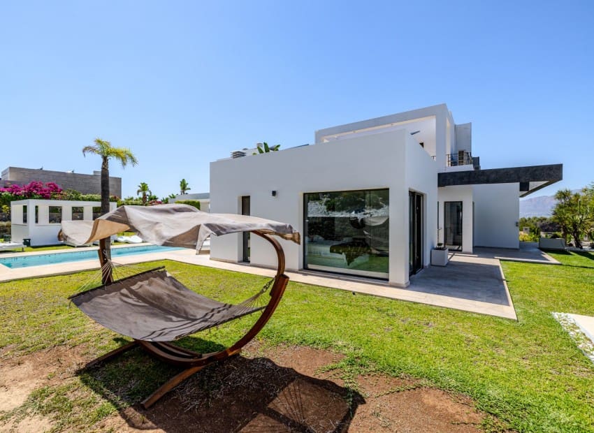 5 sypialnia Willa na sprzedaż w Javea / Xabia z basenem - 2 750 000 € (Ref: 8973106)