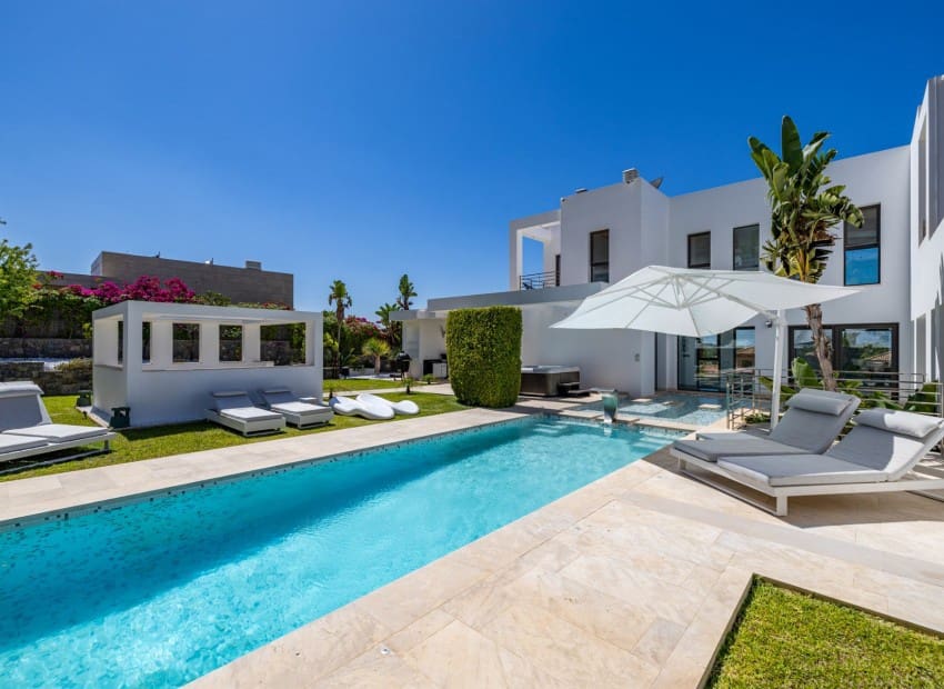 5 sypialnia Willa na sprzedaż w Javea / Xabia z basenem - 2 750 000 € (Ref: 8973106)