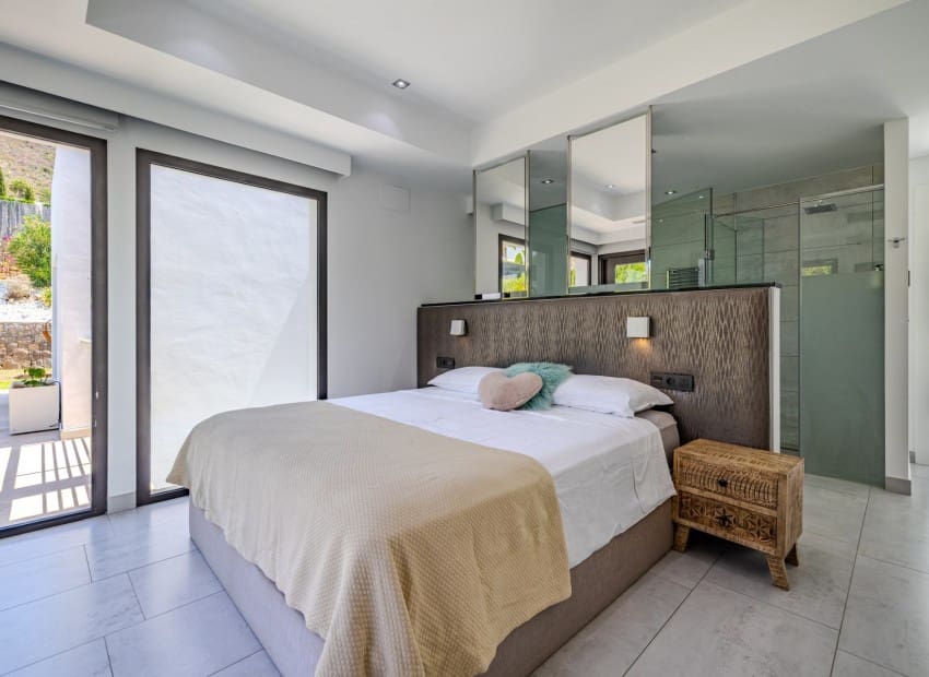 5 sypialnia Willa na sprzedaż w Javea / Xabia z basenem - 2 750 000 € (Ref: 8973106)