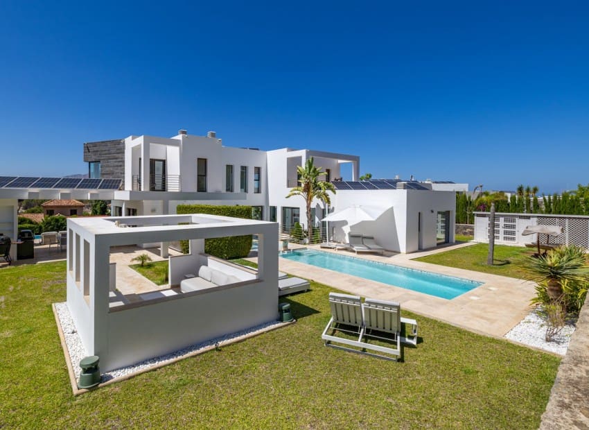 5 sypialnia Willa na sprzedaż w Javea / Xabia z basenem - 2 750 000 € (Ref: 8973106)