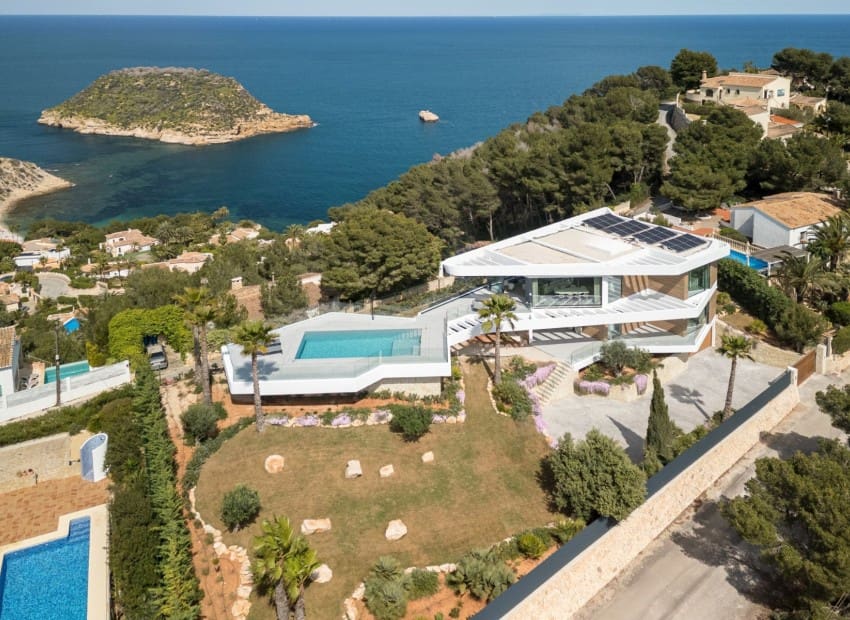 4 soveværelse Villa til salg i Javea / Xabia med swimmingpool garage - € 4.125.000 (Ref: 8979748)