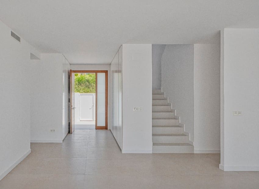 4 soveværelse Villa til salg i Calpe / Calp med swimmingpool garage - € 998.000 (Ref: 9013328)