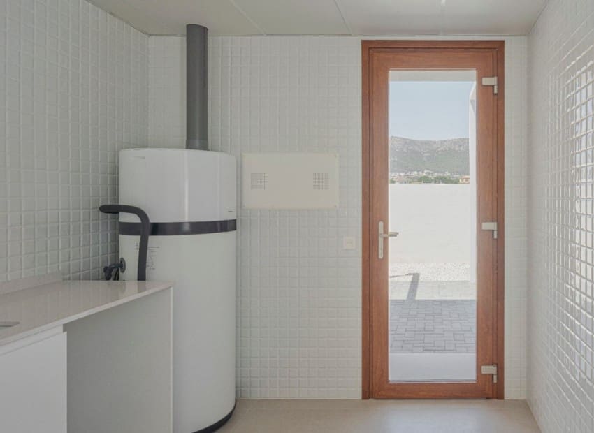 4 soveværelse Villa til salg i Calpe / Calp med swimmingpool garage - € 998.000 (Ref: 9013328)