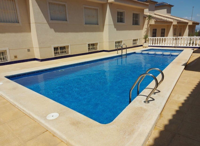 3 bedroom Townhouse for sale in Benijofar with pool garage - € 240,000 (Ref: 9015678)