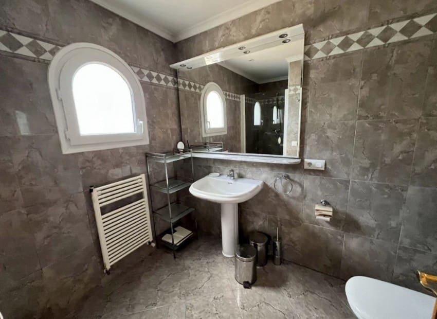 3 camera da letto Villa in vendita in Ambolo con piscina garage - 1.350.000 € (Rif: 9016562)