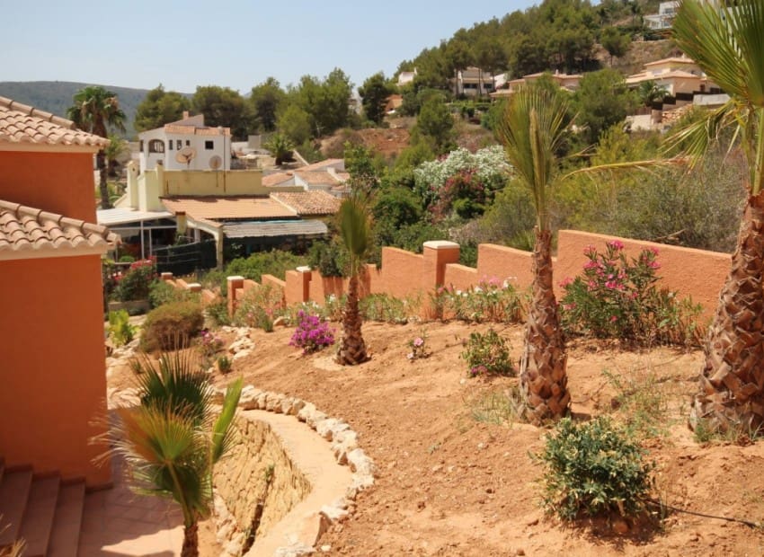 3 chambre Villa/Maison à vendre à Javea / Xabia avec piscine - 750 000 € (Ref: 9018618)