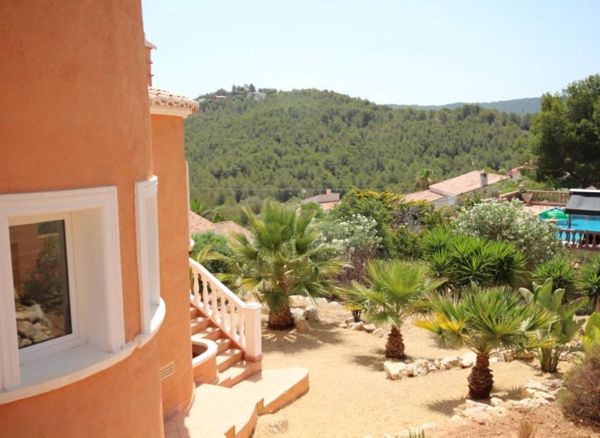 3 chambre Villa/Maison à vendre à Javea / Xabia avec piscine - 750 000 € (Ref: 9018618)