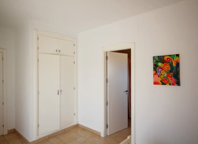 3 soveværelse Villa til salg i Cap Martí - El Tossalet - Pinomar, Javea / Xàbia med swimmingpool - € 750.000 (Ref: 9018618)