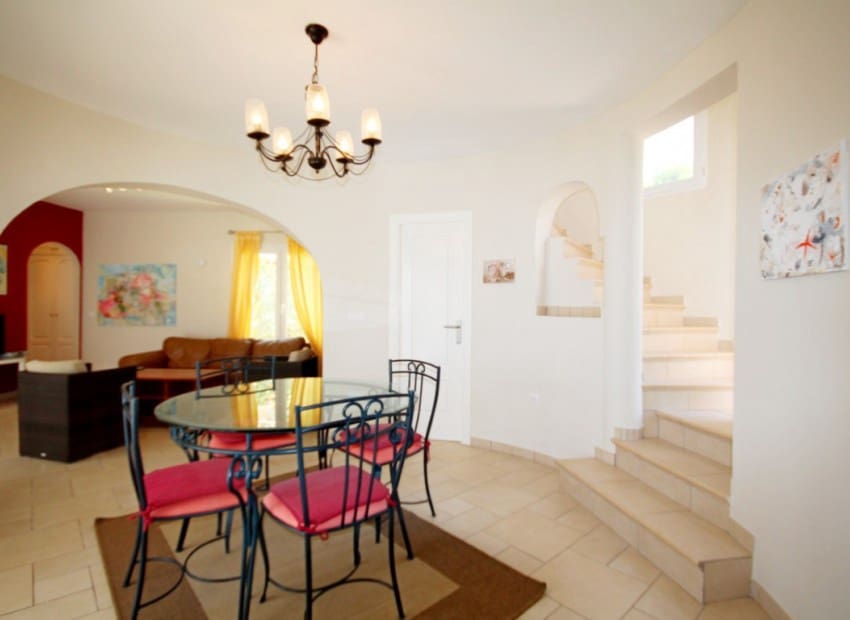 3 makuuhuone Huvila myytävänä paikassa Javea / Xabia mukana uima-altaan - 595 000 € (Ref: 9018620)