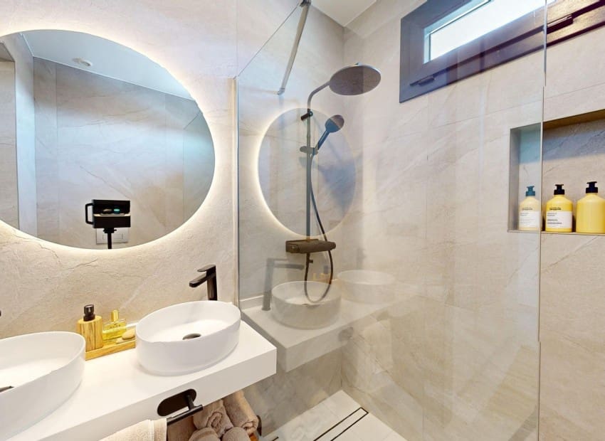 2 bedroom Villa for sale in Banos y Mendigo with pool - € 425,500 (Ref: 9019241)