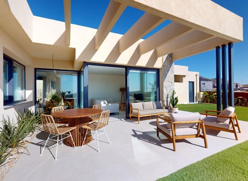 2 bedroom Villa for sale in Banos y Mendigo with pool - € 425,500 (Ref: 9019241)