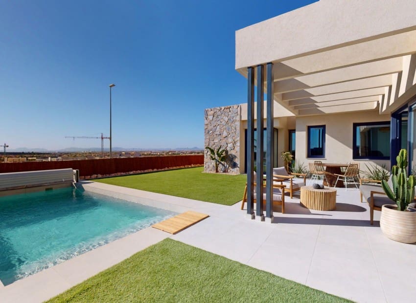 2 bedroom Villa for sale in Banos y Mendigo with pool - € 425,500 (Ref: 9019241)