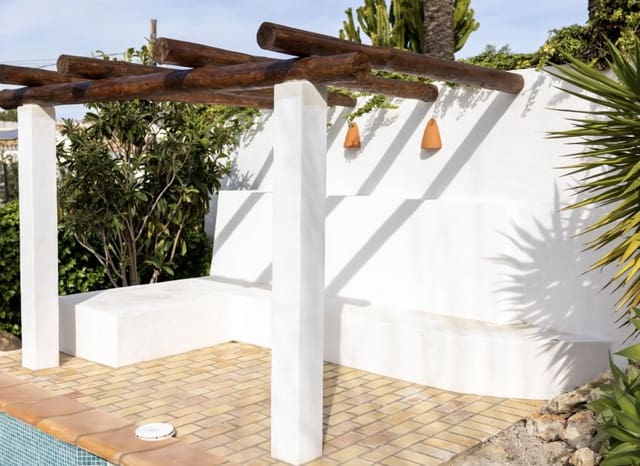 4 soveværelse Villa til salg i Cap Martí - El Tossalet - Pinomar, Javea / Xàbia med swimmingpool - € 790.000 (Ref: 9019476)