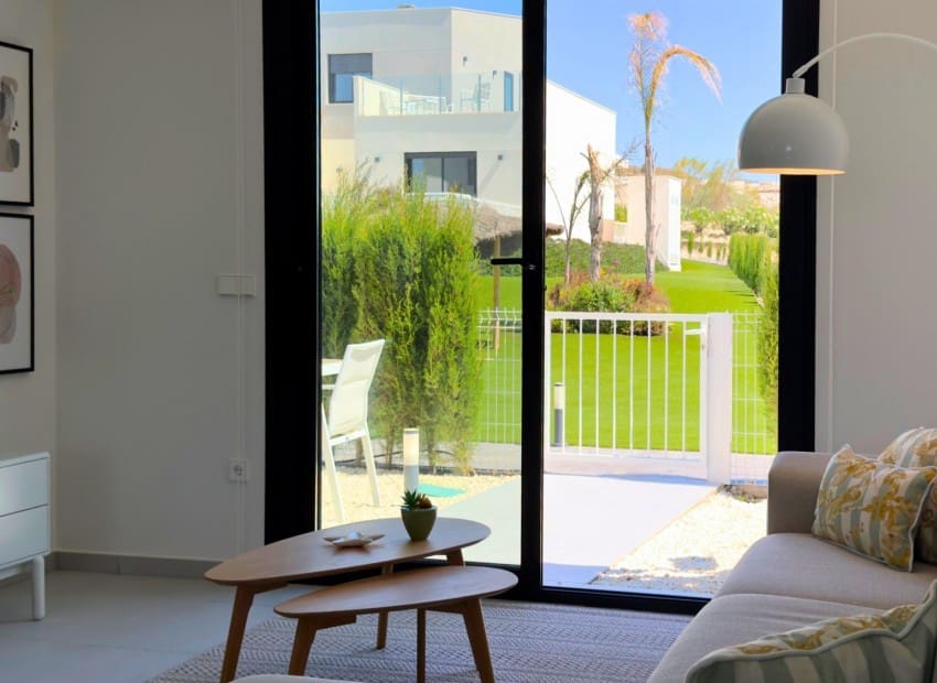 2 soveværelse Byhus til salg i Banos y Mendigo med swimmingpool - € 229.000 (Ref: 9025438)