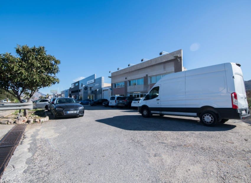 1 soveværelse Erhverv til salg i Alfaz del Pi / L'Alfas del Pi - € 1.145.000 (Ref: 9027156)