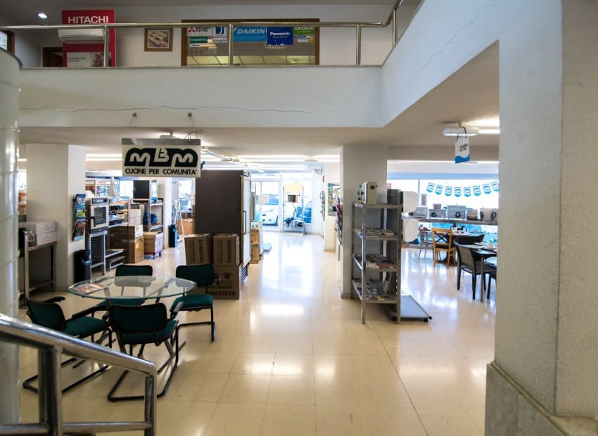 1 soveværelse Erhverv til salg i Alfaz del Pi / L'Alfas del Pi - € 1.145.000 (Ref: 9027156)