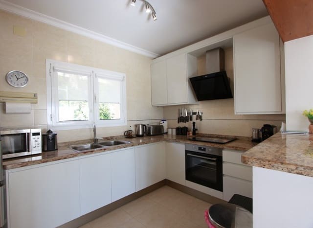 3 sypialnia Willa na sprzedaż w Pueblo, Calpe / Calp z basenem - 698 000 € (Ref: 9035523)