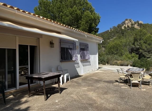 3 bedroom Finca/Country House for sale in Finestrat with pool - € 279,000 (Ref: 9046295)