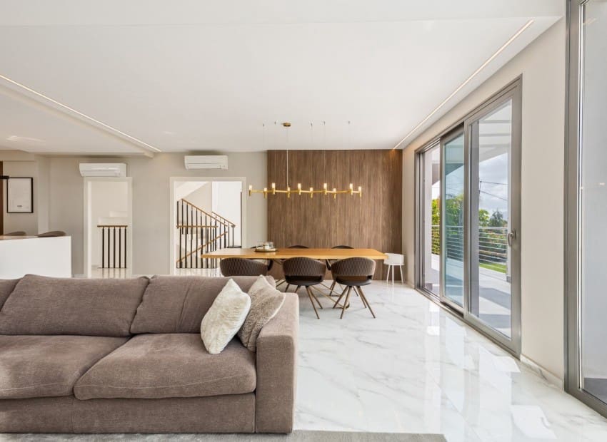 4 sypialnia Willa na sprzedaż w La Nucia z basenem garażem - 1 495 000 € (Ref: 9050046)