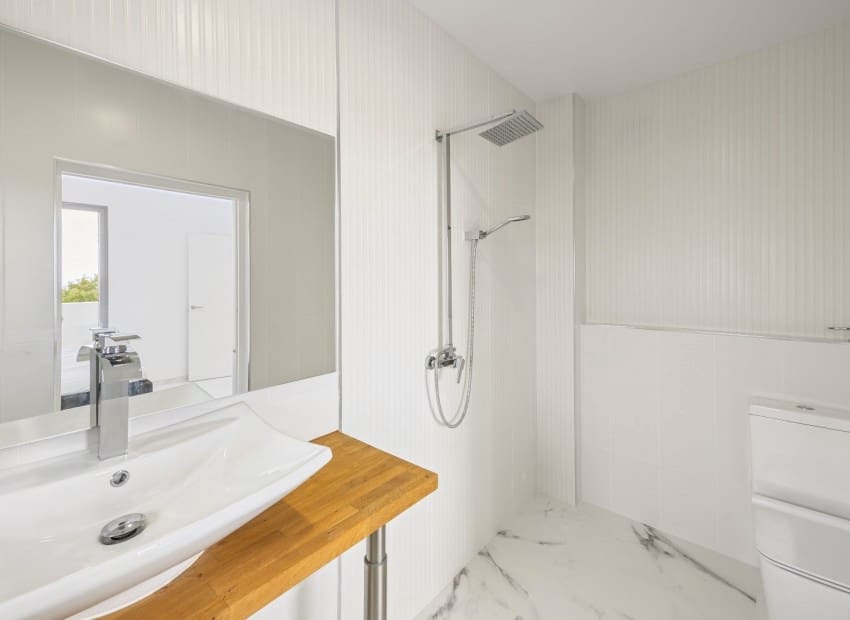 4 sypialnia Willa na sprzedaż w La Nucia z basenem garażem - 1 495 000 € (Ref: 9050046)