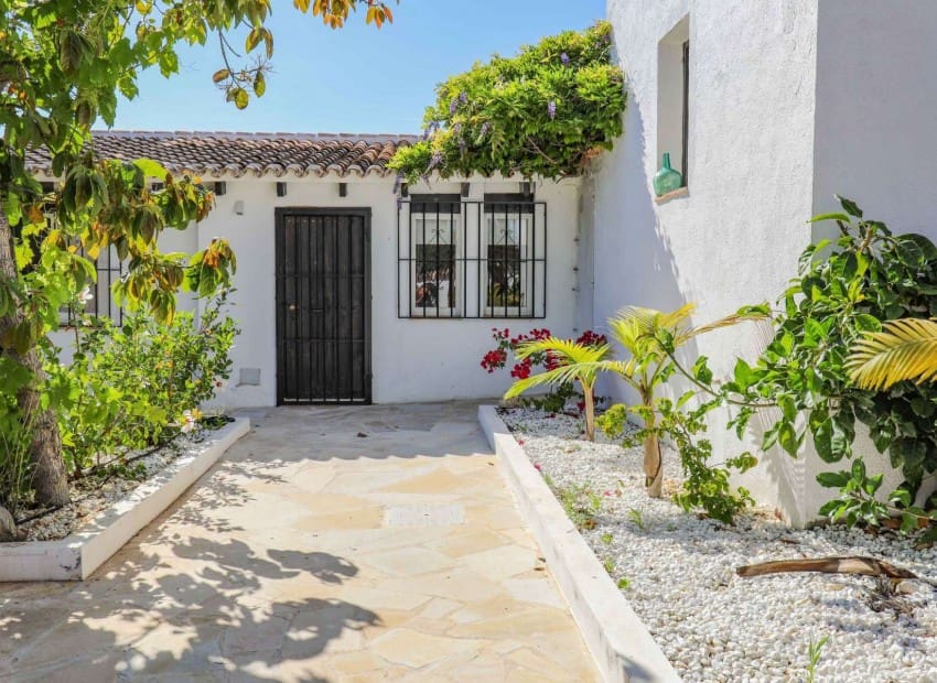 5 soveværelse Villa til salg i Jesus Pobre med swimmingpool garage - € 1.750.000 (Ref: 9050506)