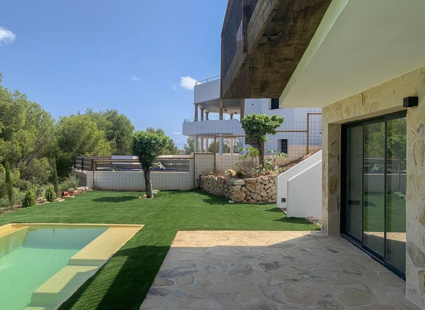 3 slaapkamer Villa te koop in Javea / Xabia met zwembad - € 1.095.000 (Ref: 9063422)