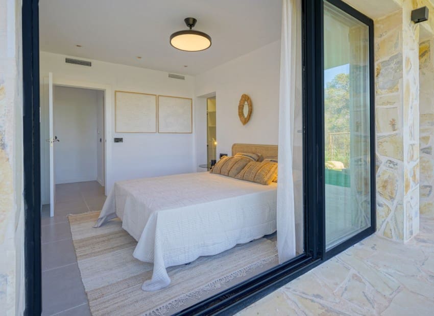 3 slaapkamer Villa te koop in Javea / Xabia met zwembad - € 1.095.000 (Ref: 9063422)