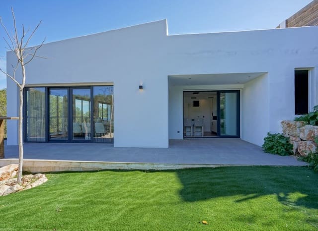 3 bedroom Villa for sale in Partides comunes - Adsubia, Javea / Xàbia with pool - € 1,095,000 (Ref: 9063422)
