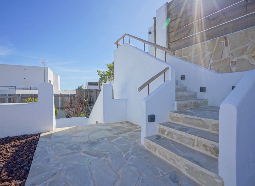 3 slaapkamer Villa te koop in Javea / Xabia met zwembad - € 1.095.000 (Ref: 9063422)