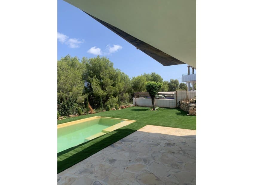 3 slaapkamer Villa te koop in Javea / Xabia met zwembad - € 1.095.000 (Ref: 9063422)