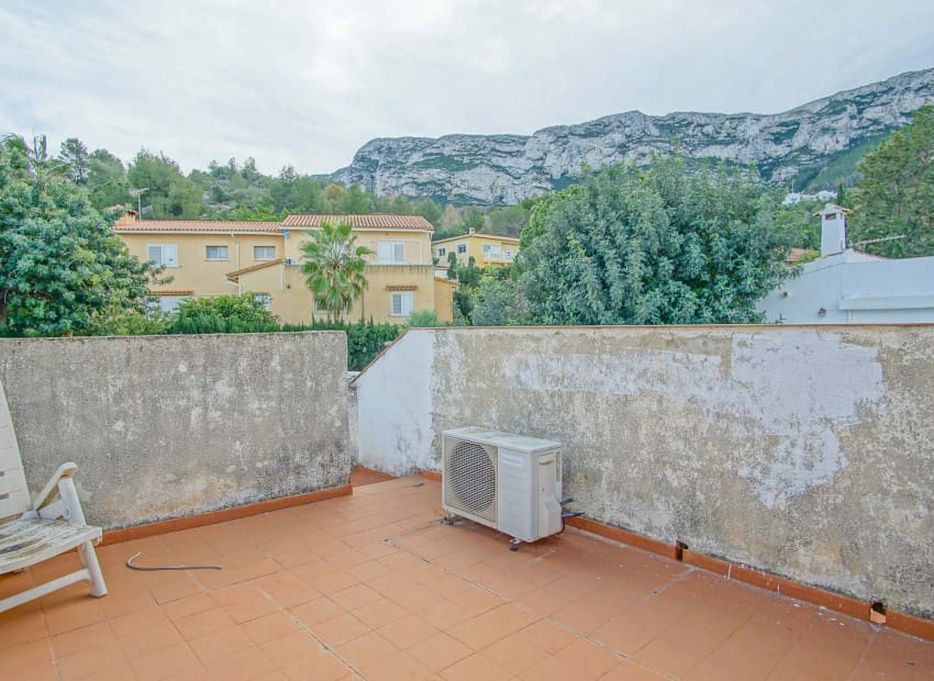 6 slaapkamer Villa te koop in Denia met zwembad - € 649.000 (Ref: 9064026)