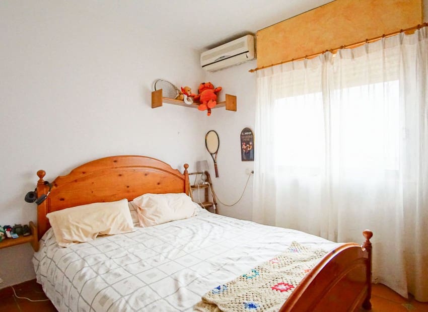 6 slaapkamer Villa te koop in Denia met zwembad - € 649.000 (Ref: 9064026)