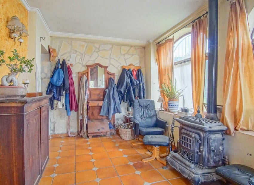 6 slaapkamer Villa te koop in Denia met zwembad - € 649.000 (Ref: 9064026)