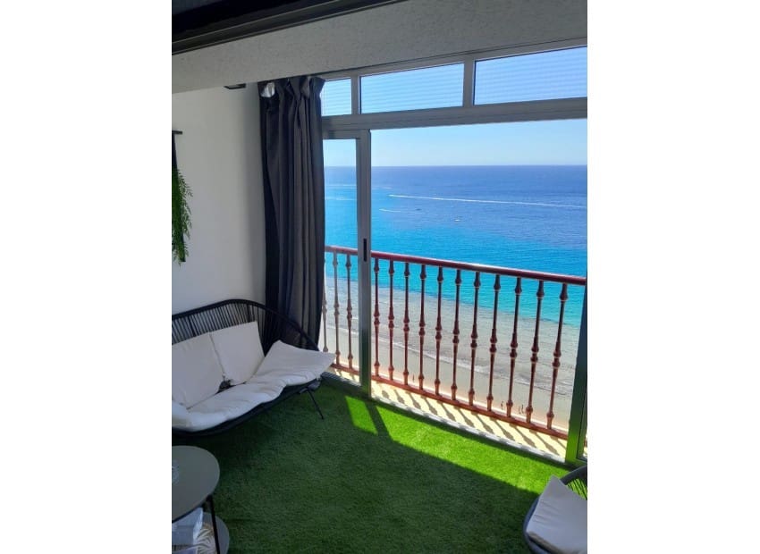 1 bedroom Apartment for sale in Benidorm with pool - € 269,000 (Ref: 9066561)