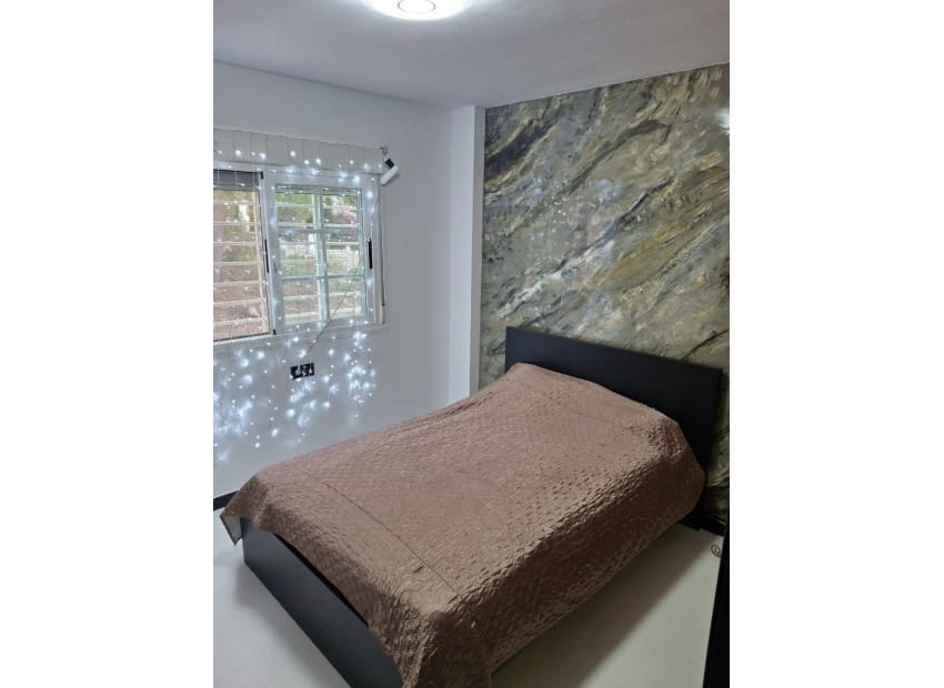 4 soveværelse Villa til salg i La Nucia med swimmingpool - € 366.000 (Ref: 9066563)