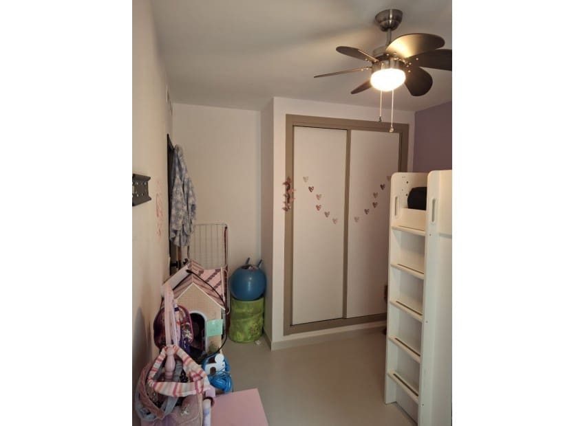 4 soveværelse Villa til salg i La Nucia med swimmingpool - € 366.000 (Ref: 9066563)