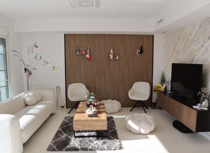 4 soveværelse Villa til salg i La Nucia med swimmingpool - € 366.000 (Ref: 9066563)