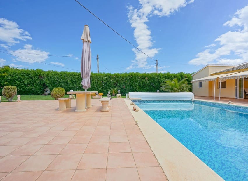 5 sovrum Villa till salu i Els Poblets med pool - 765 000 € (Ref: 9066971)