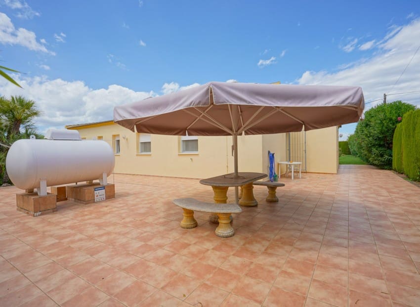 5 sovrum Villa till salu i Els Poblets med pool - 765 000 € (Ref: 9066971)