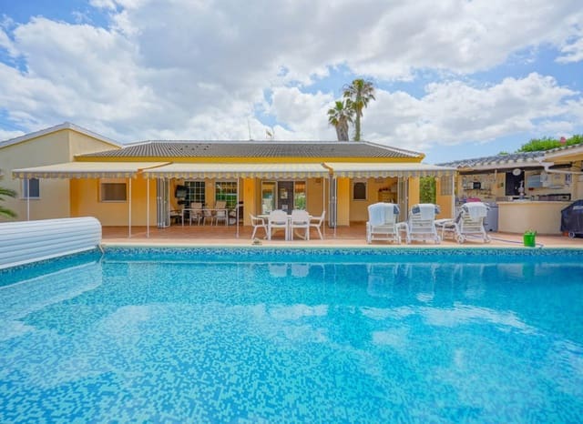 5 soveværelse Villa til salg i Els Poblets med swimmingpool - € 765.000 (Ref: 9066971)