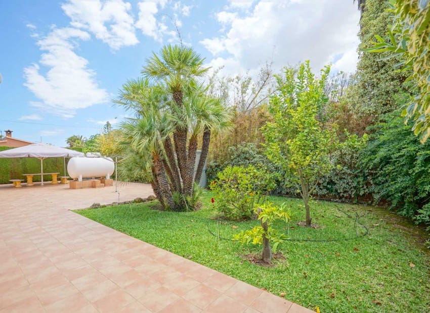 5 sovrum Villa till salu i Els Poblets med pool - 765 000 € (Ref: 9066971)