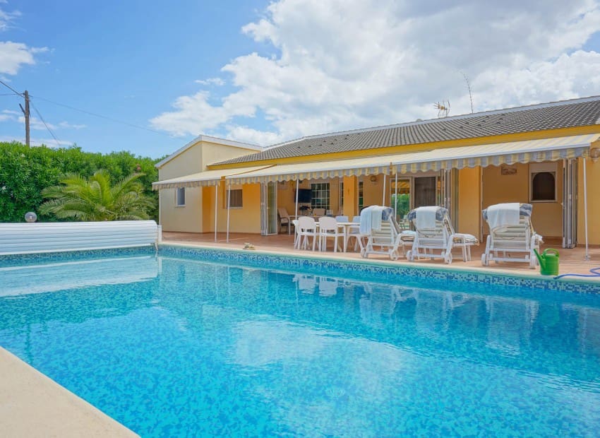 5 sovrum Villa till salu i Els Poblets med pool - 765 000 € (Ref: 9066971)