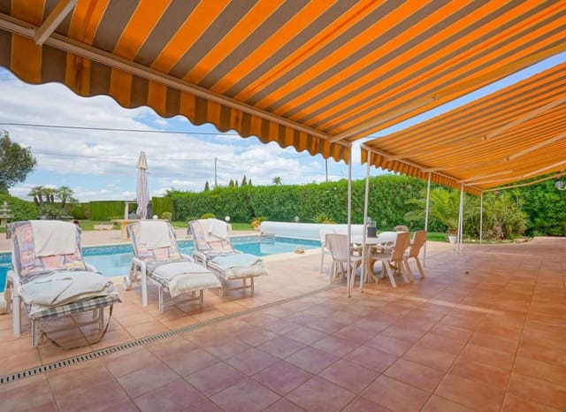 5 soveværelse Villa til salg i Els Poblets med swimmingpool - € 765.000 (Ref: 9066971)