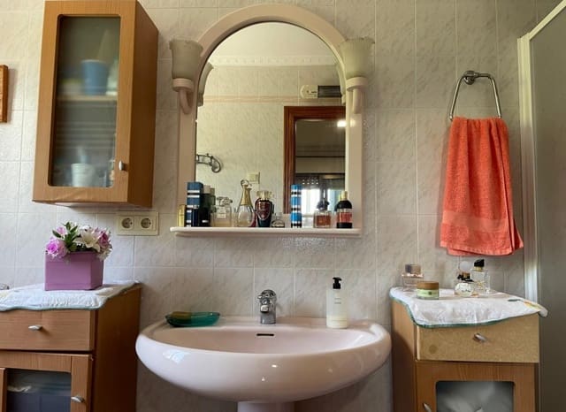 3 bedroom Villa for sale in Finestrat Pueblo, Finestrat with pool - € 449,000 (Ref: 9072238)