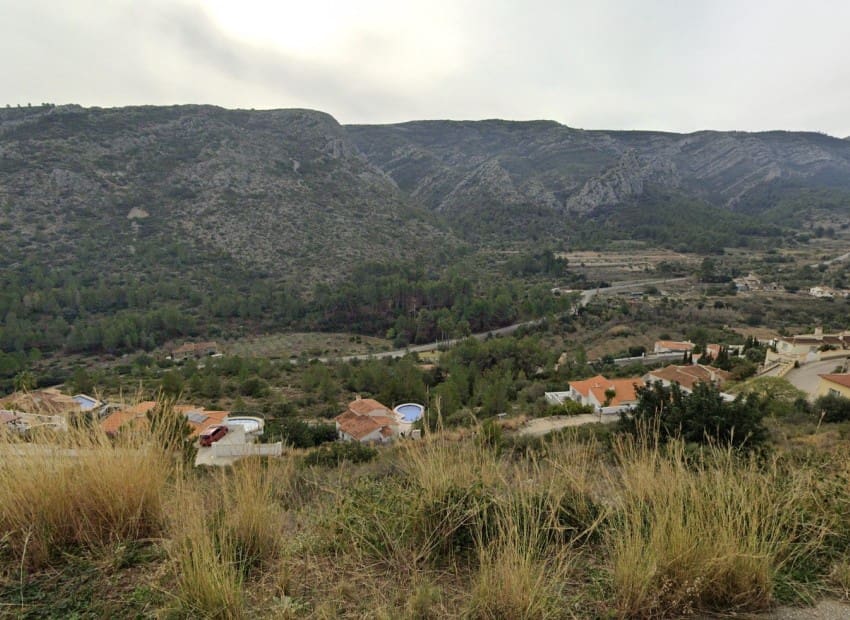 3 soveværelse Villa til salg i Monte Solana med swimmingpool - € 733.000 (Ref: 9072557)