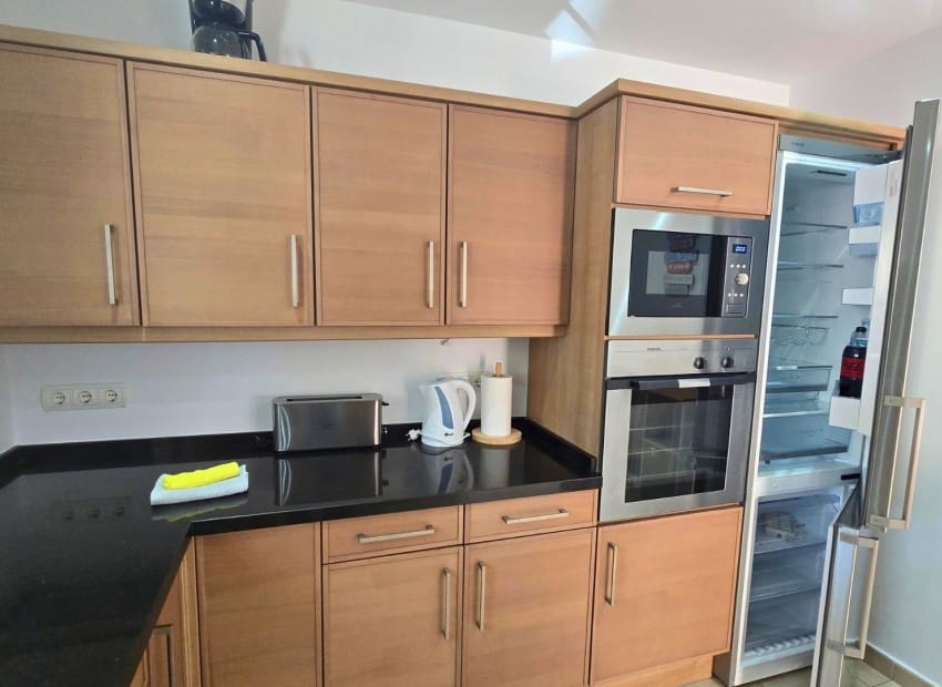 3 slaapkamer Halfvrijstaande villa voor vakantieverhuur in Altea la Vella met zwembad - € 3.000 (Ref: 9074297)