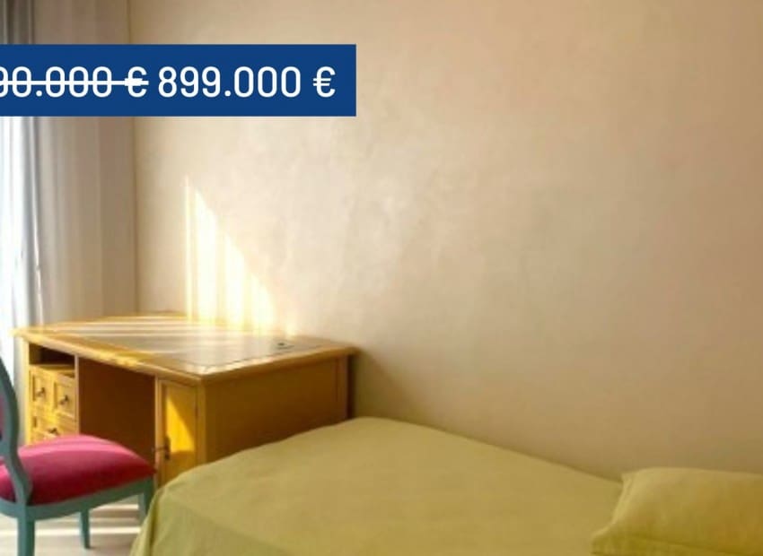 4 bedroom Villa for sale in Campoamor with pool - € 899,000 (Ref: 9074526)