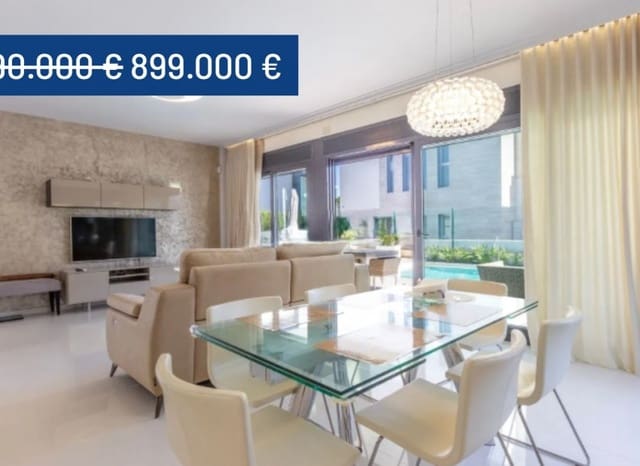 4 Zimmer Villa zu verkaufen in Campoamor, Orihuela mit Pool - 899.000 € (Ref: 9074526)