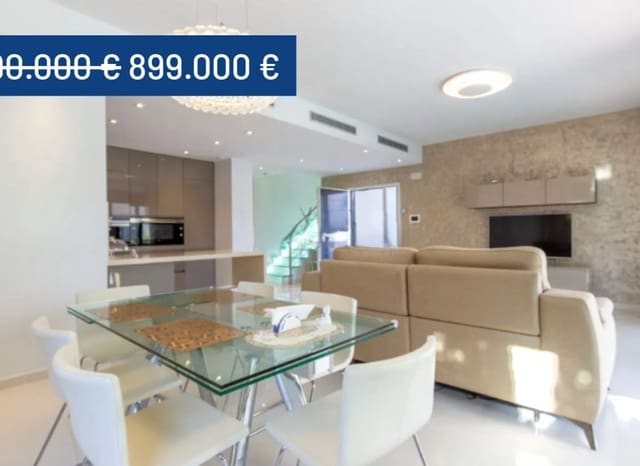 4 Zimmer Villa zu verkaufen in Campoamor, Orihuela mit Pool - 899.000 € (Ref: 9074526)