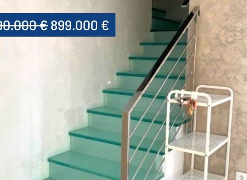 4 bedroom Villa for sale in Campoamor with pool - € 899,000 (Ref: 9074526)